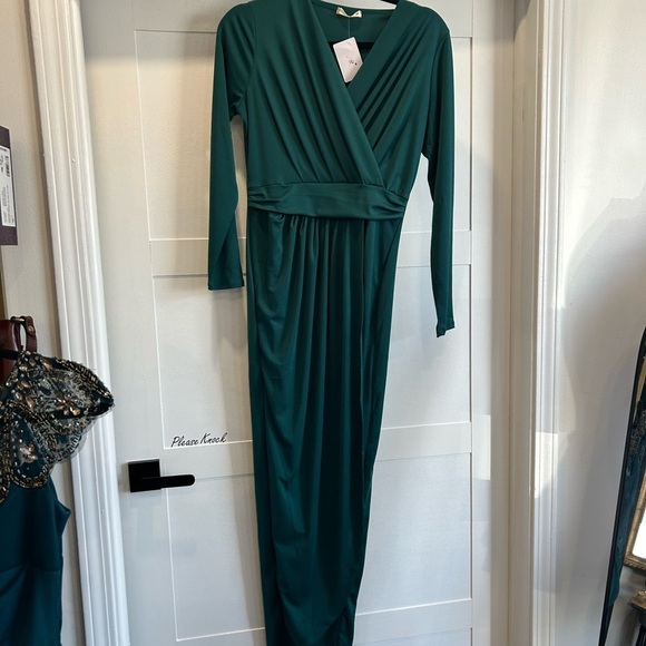Green Long Sleeve formal Dress M - Picture 2 of 4